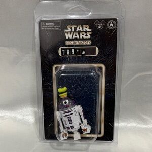 Star Wars Droid Factory Figure in White, Purple & Lime Green